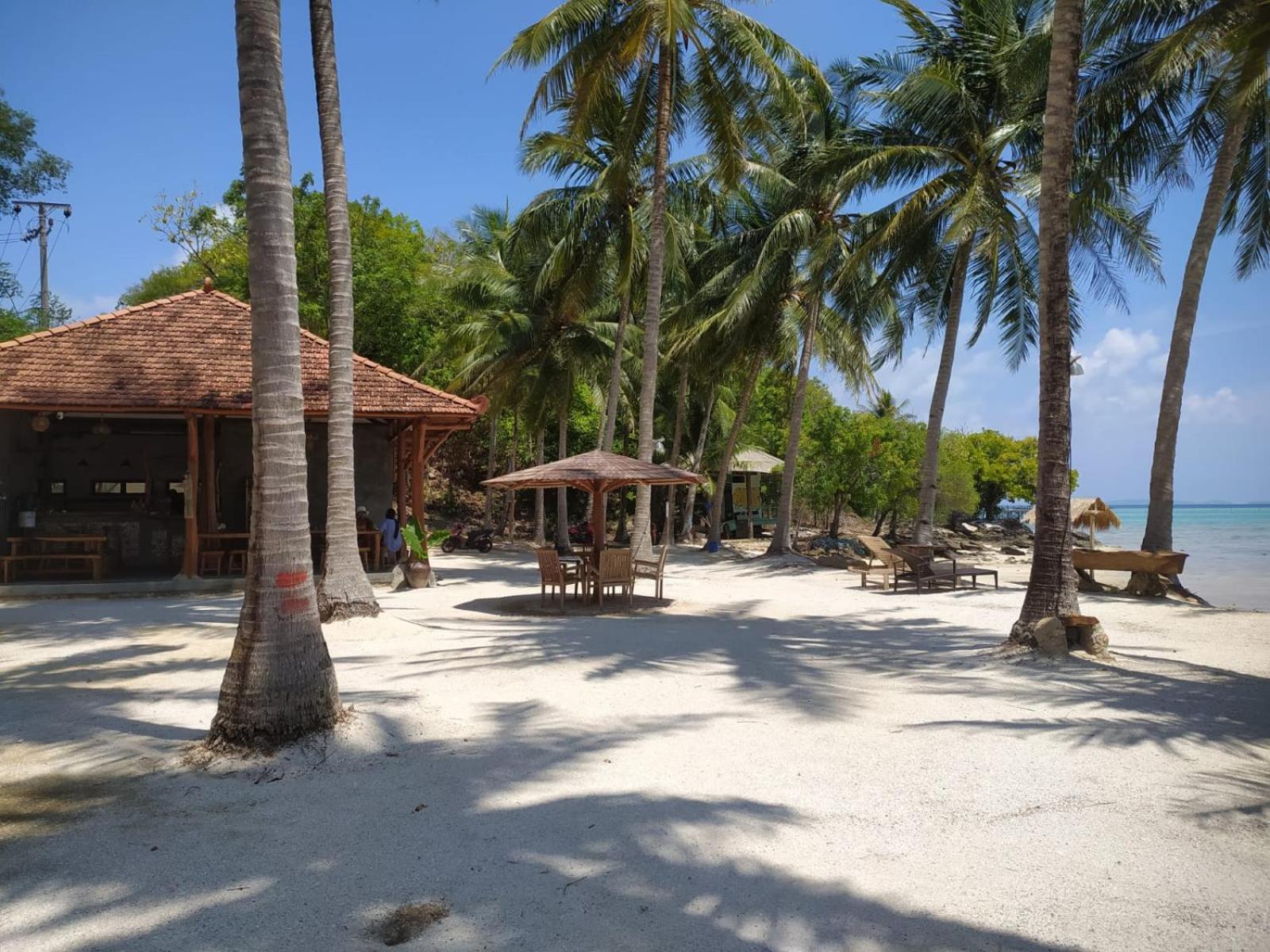Hotel Eco Casa Karimunjawa Zewnętrze zdjęcie