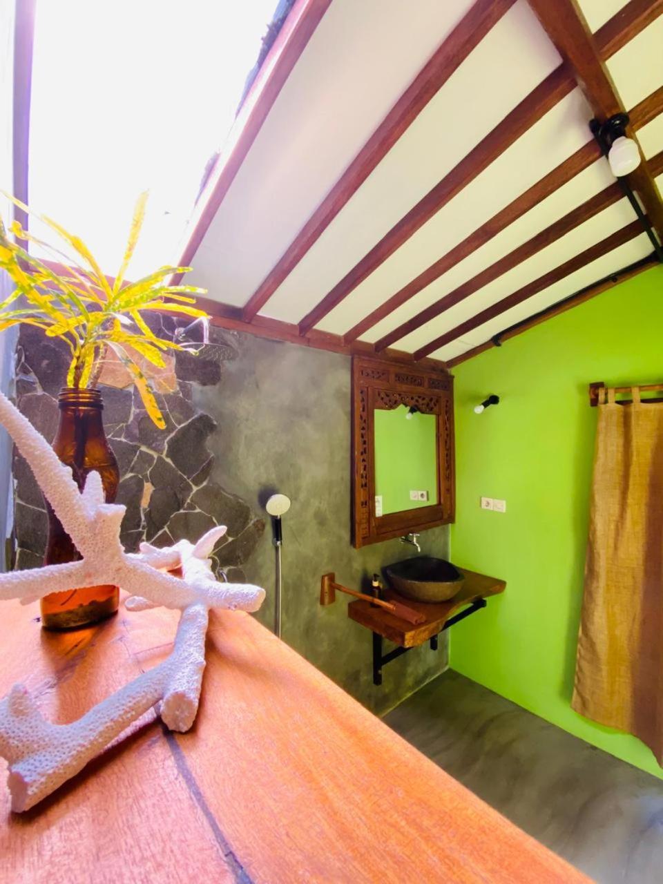 Hotel Eco Casa Karimunjawa Zewnętrze zdjęcie